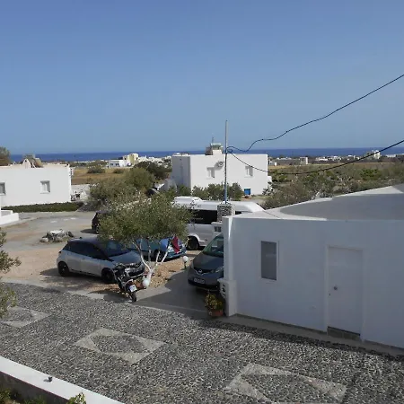 Perissa Hotel ペリッサ